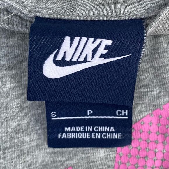 Nike Gray & Pink Logo Graphic Long Sleeve Tee. Size Small. EUC! - Picture 3 of 4